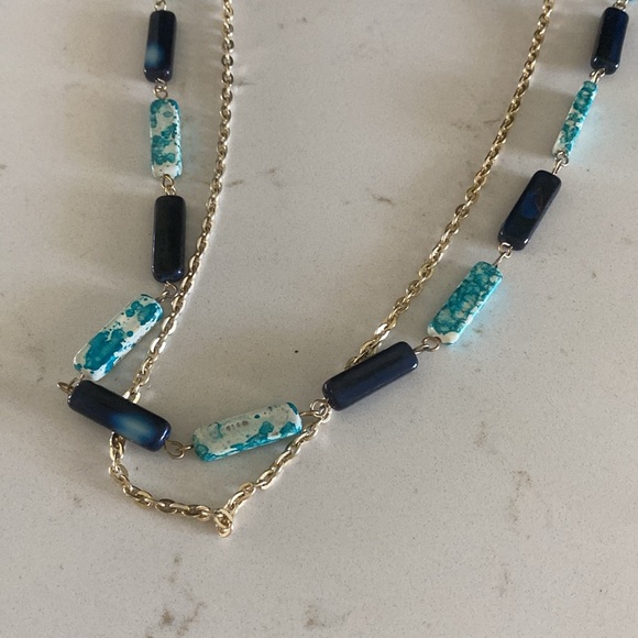 VTG Necklace Navy and Speckled Turquoise and White Necklace FINAL PRICE DROP - Picture 2 of 3